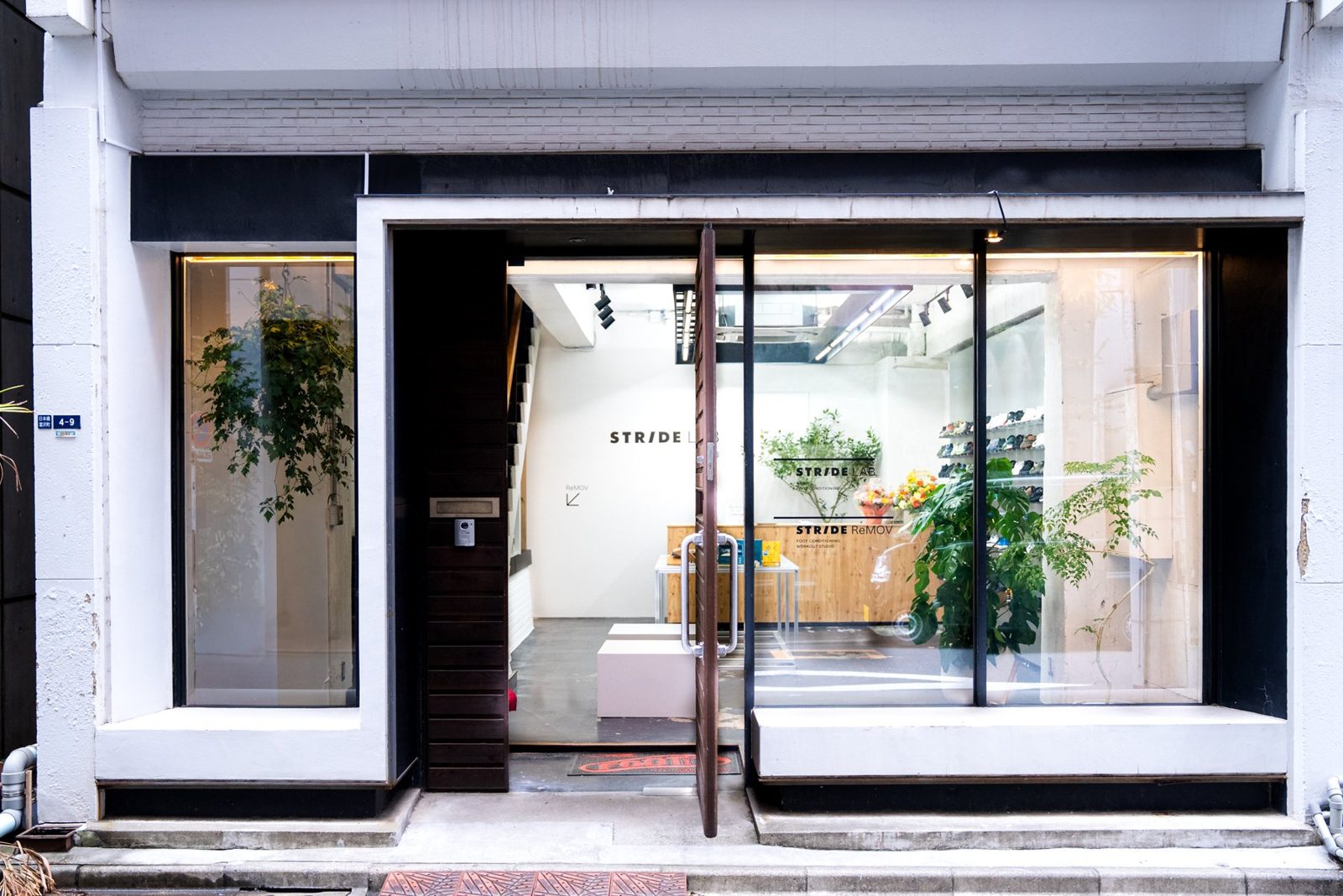 STRIDE LAB 東京本店の外観